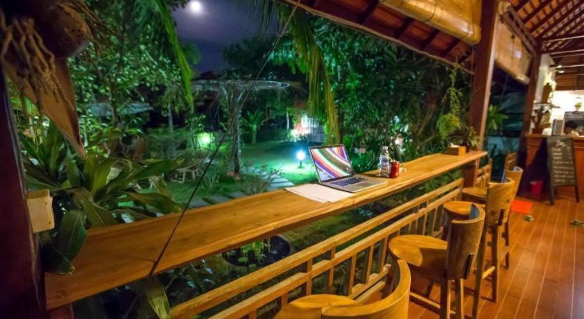 Alice Villa Hotel Takeo Exterior foto